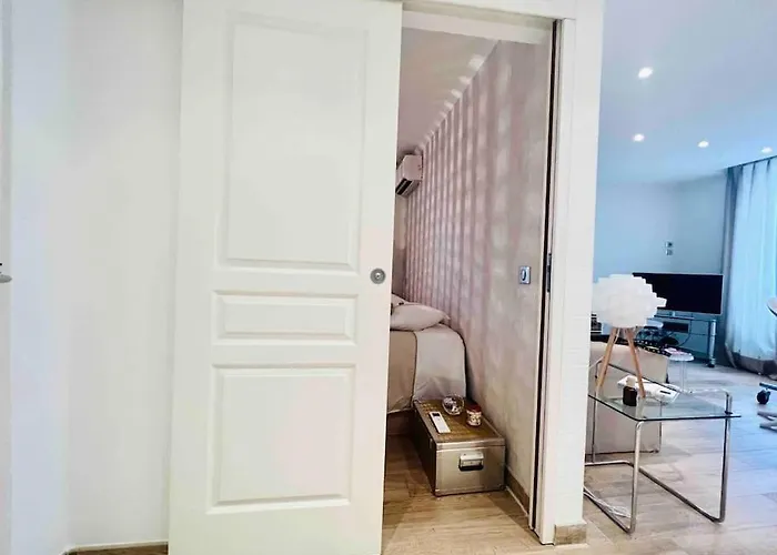 شقة Centre , Magnifique , 5 Min Palais