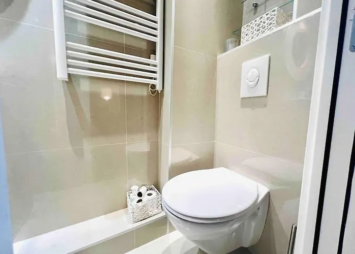 شقة Centre , Magnifique , 5 Min Palais كان