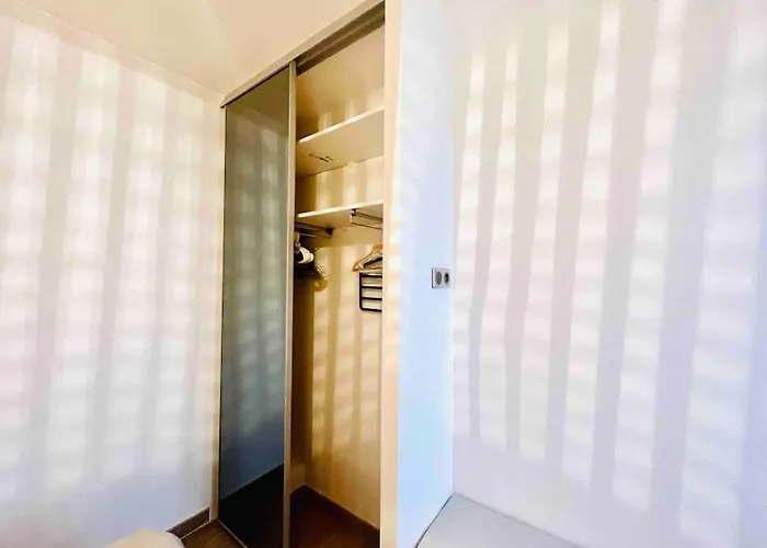 شقة Centre , Magnifique , 5 Min Palais كان